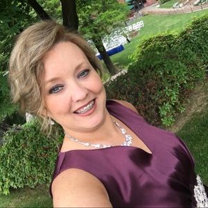 Meet your Posher, Tiffany